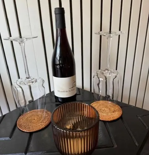 Toast By Night